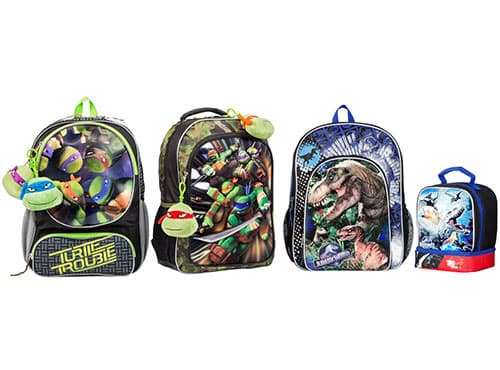 ¡Los héroes podrán proteger sus pertenencias en estas fabulosas mochilas!