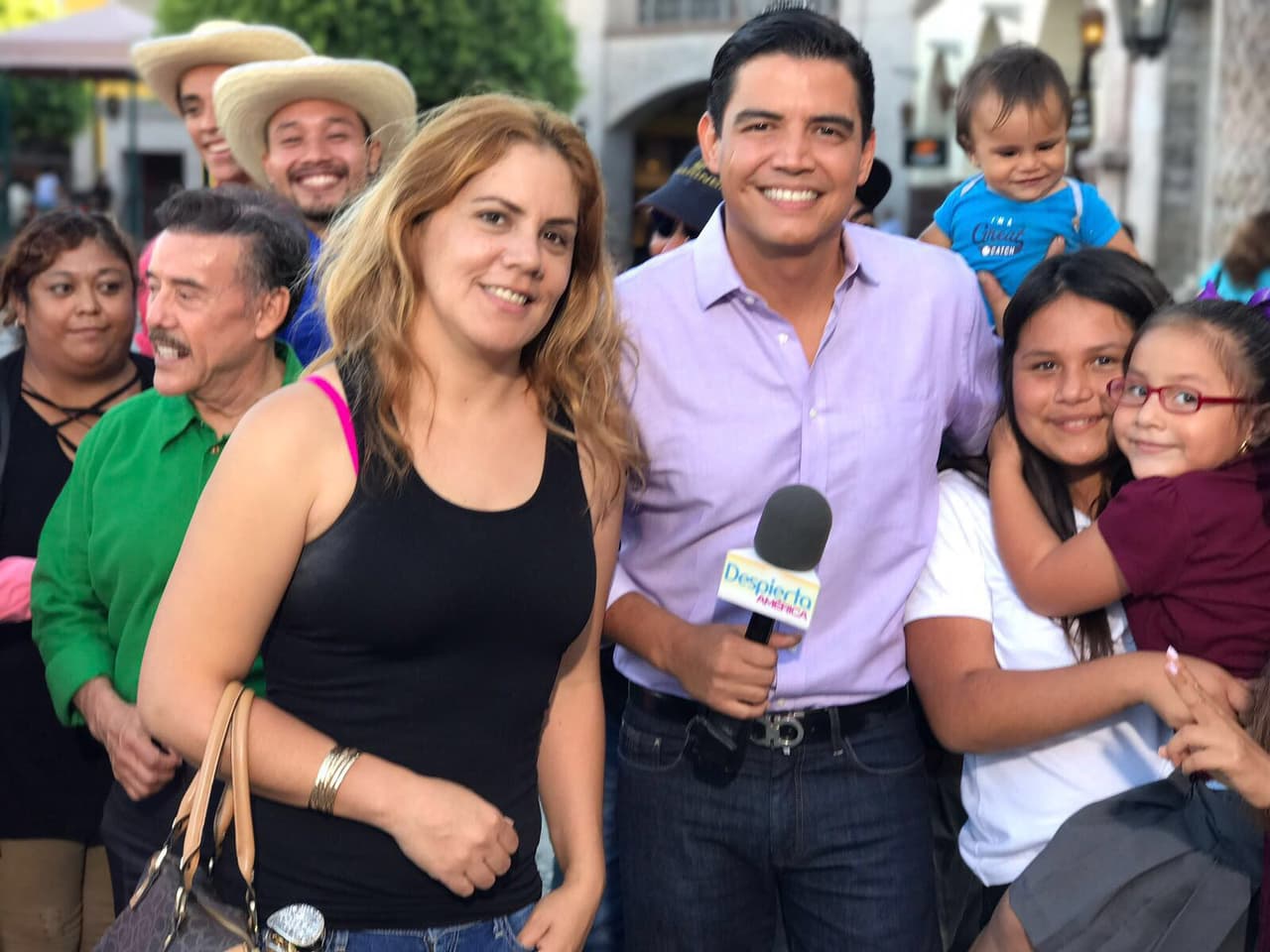 Definitivamente esta fue una mañana muy cálida, Orlando estuvo rodeado del cariño de mucha gente.