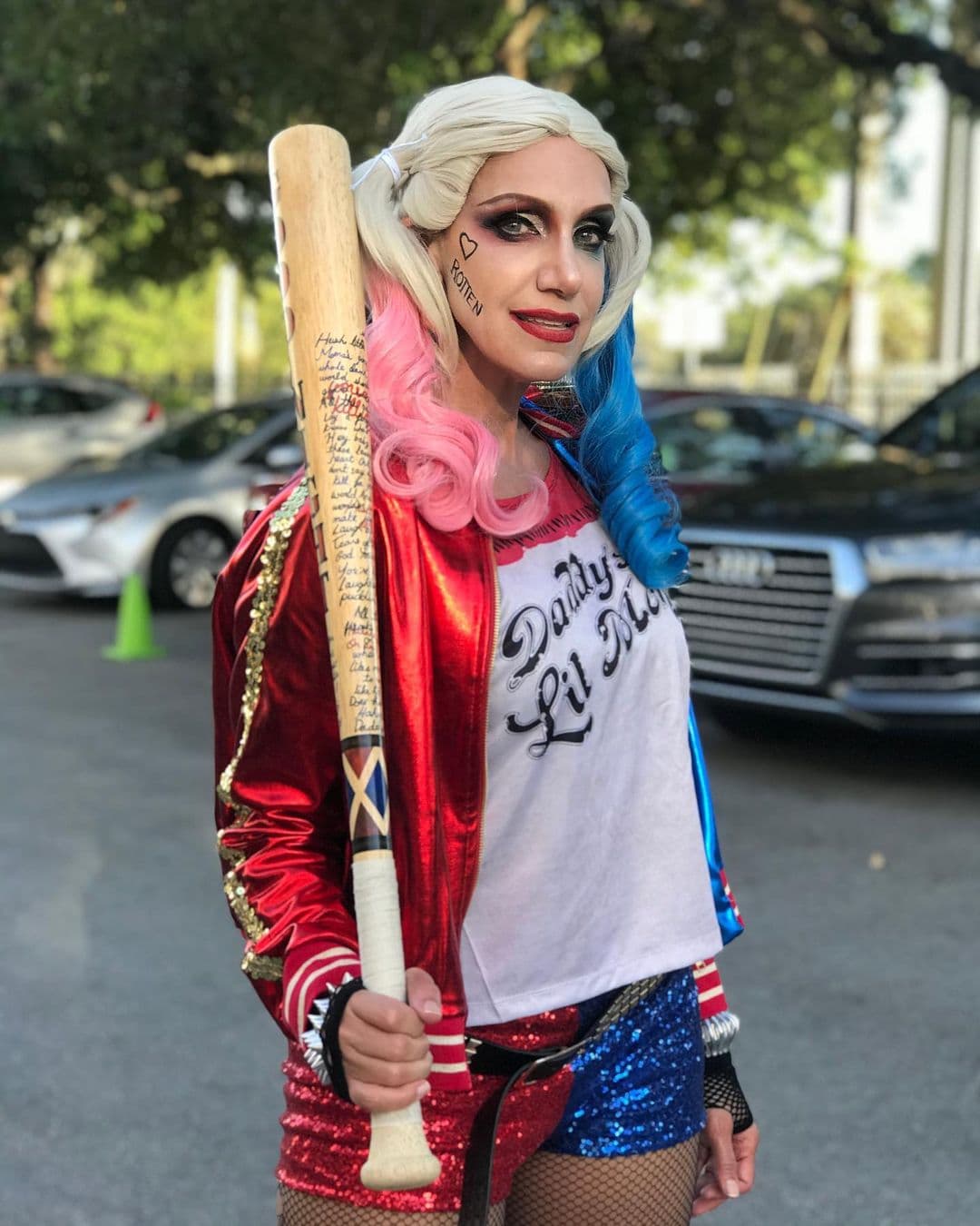 Lili Estefan lució con el look de Harley Quinn, el personaje que hiciera famoso la actriz Margot Robbie en la película 'Suicide Squad'.