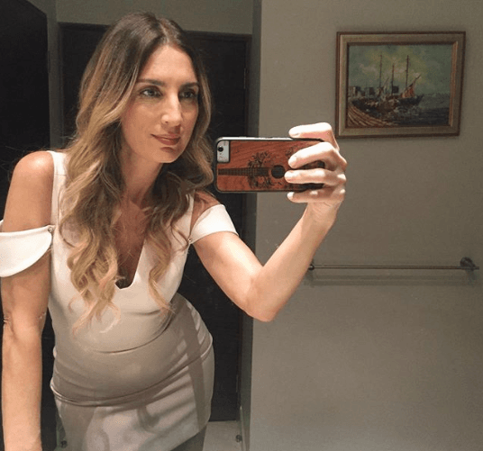 Este lunes Carina Ricco confesó, en entrevista con 
<a href="https://www.univision.com/shows/despierta-america/he-intentado-pero-no-me-sale-carina-ricco-aclara-si-busca-otro-amor-como-el-de-eduardo-palomo-video" target="_blank">Despierta América</a>, que sí ha intentado encontrar el amor de nuevo, pero hasta ahora no lo ha logrado.