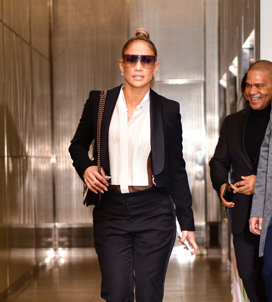 Aunque se demoró,
<b>JLo</b> también rompió su silencio y habló respecto a las declaraciones de José Canseco.