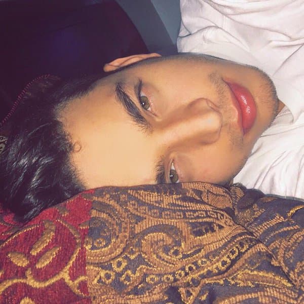 Con sólo mirar esos lindos ojitos verdes nos derretimos de ternura.