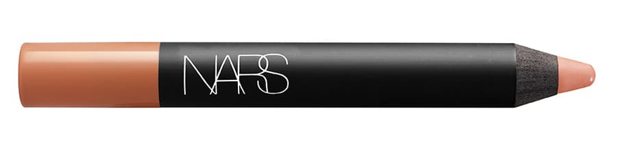 Al ser en lápiz su aplicación es muy cómoda.