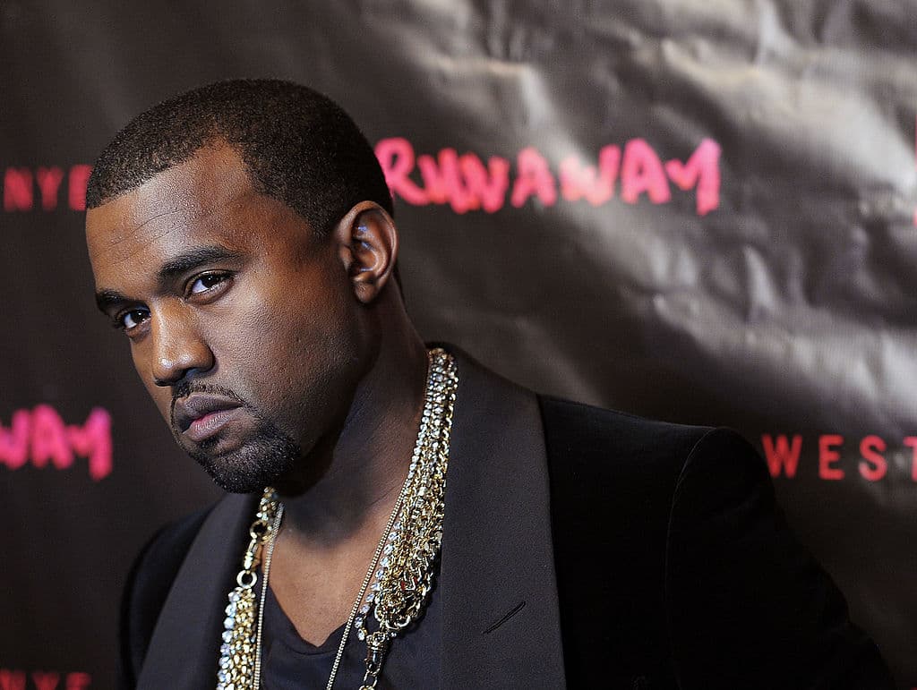 Mientras tanto, se afirma que Kanye West parece que también ha encontrado un nuevo amor. 
<br>