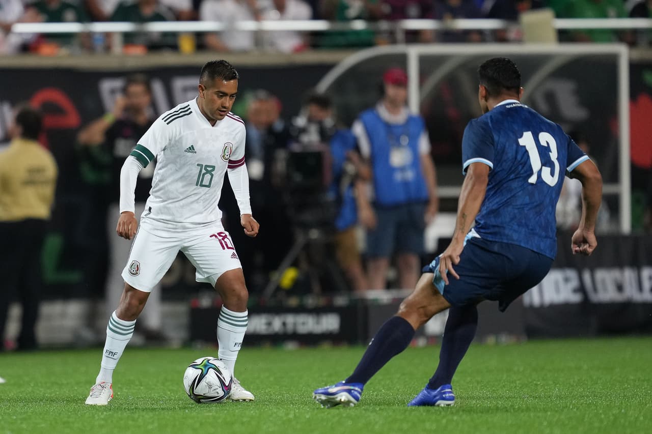 Con un equipo de jugadores jóvenes como Carlos Acevedo, Marcelo Flores o Luis Chávez, el Tricolor tuvo un pobre desempeño ante Guatemala.