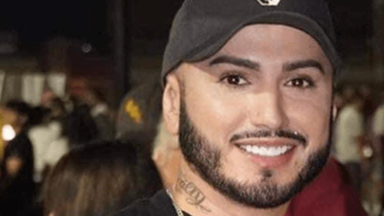 Reymundo vivía con su madre en San Antonio, su hermana Elizabeth viajó desde Houston y su padre desde Washington, para encontrarse con noticia del fallecimiento. “
<b>Necesitamos ayuda del público,</b> el apoyo de la gente que lo conocía, alguien que haya visto algo, cualquier cosa 
<b>que pueda ayudarnos</b>”, comentó el papá de Ray Rey.