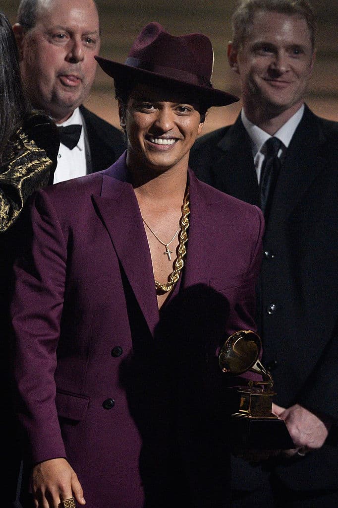 <b>Bruno Mars.</b> Muchos no saben que Bruno Mars es hawaiano. Muchos menos saben que su papá es puertorriqueño.