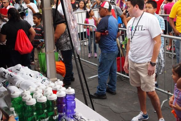 En medio de un ambiente lleno de diversión los asistentes pudieron disfrutar de todo el color y ambiente de las Fiestas Patrias.