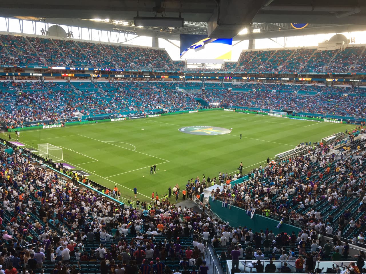 Más de 500 dólares por un Real Madrid vs. Barcelona de pretemporada