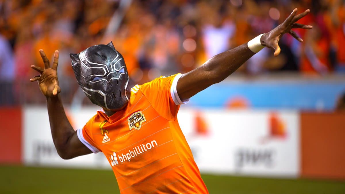 El superhéroe que Honduras necesita ante Costa Rica puede llegar desde el Houston Dynamo