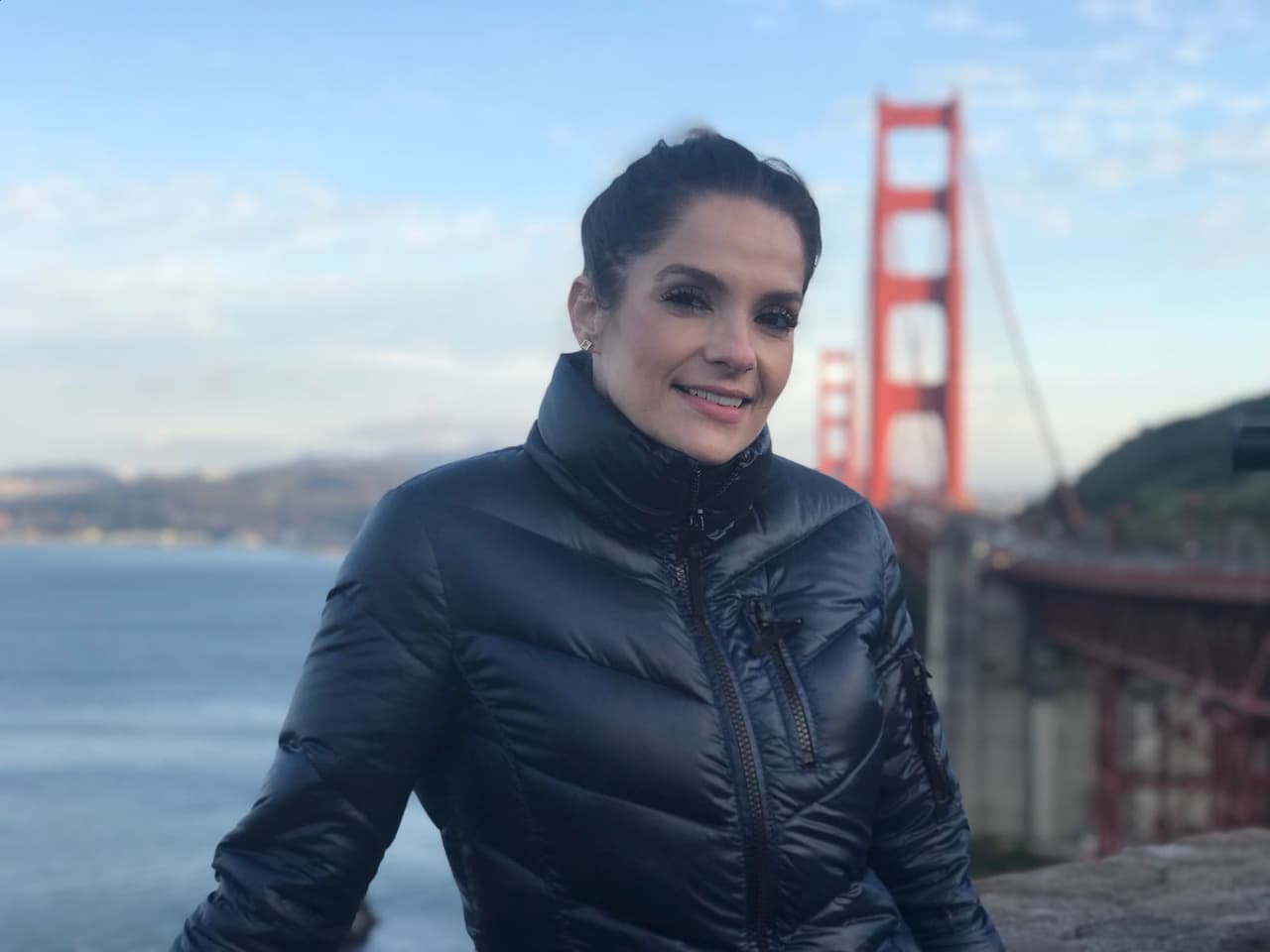 <b>María Esther</b>, como reina de
<b>La Chula y La Bestia</b>, se roba el show con su belleza.