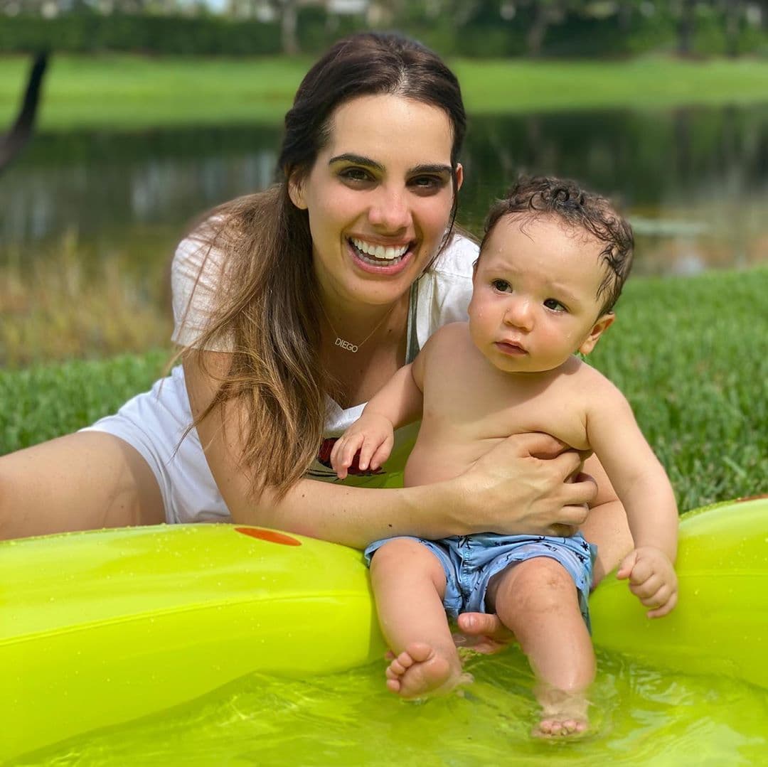 Decidida a disfrutar cada segundo de vida, Andrea Chediak comparte con sus seguidores los increíbles momentos que pasa en familia y especialmente con su pequeño Diego.