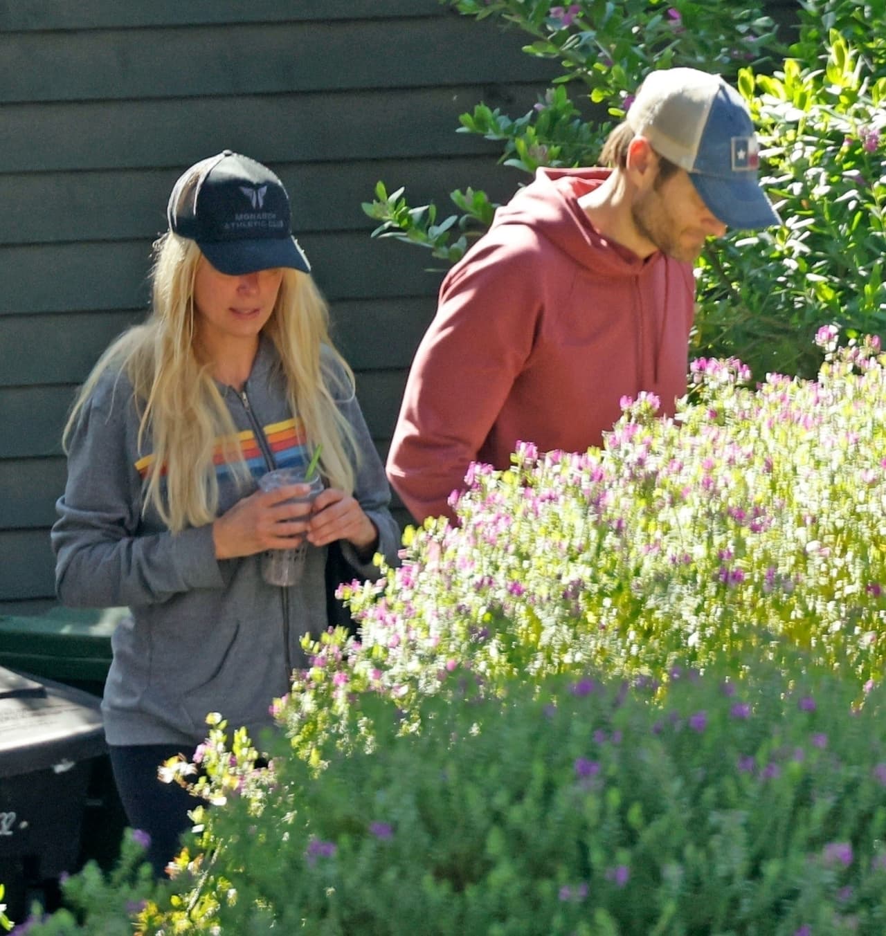 John Miller con su exesposa, Caroline Campbell.