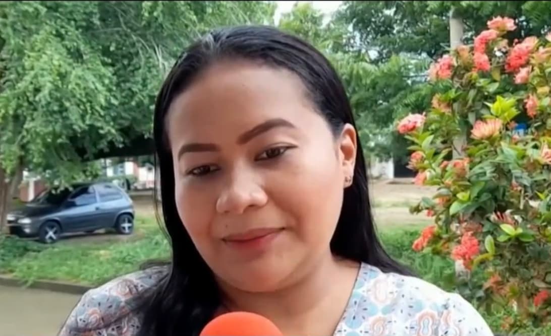 El estado depresivo de Álvarez está siendo tratado por Cindy, Castelar, una psicóloga que lo atiende sin costo alguno. “Por lo pronto está en la primera fase de negación, por lo que su autoestima está en un momento muy bajo, algo que no le ayuda a poder afrontar lo que tiene por delante”, indica.
<br>