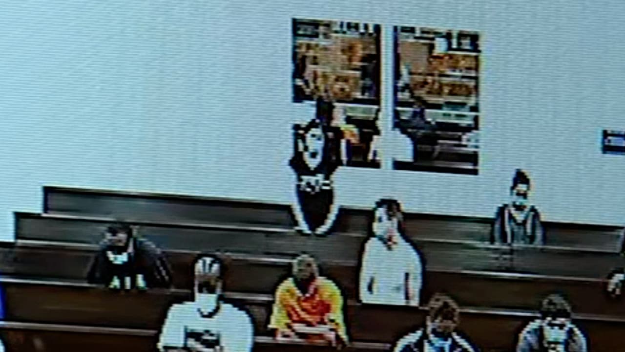 Marks se presentó el jueves 1 de abril en la corte del condado Harris donde se le leyó su cargo por la muerte del menor.