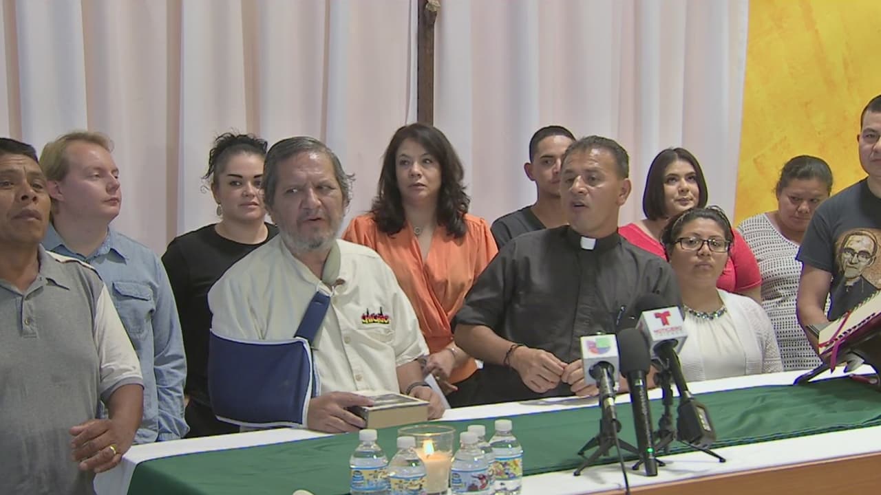 Dreamers y activistas en huelga de hambre en West Chicago planean procesión silenciosa para hacerse oír