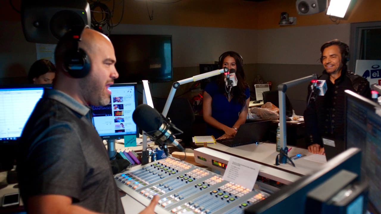 El mexicano Eugenio Derbez nos contó detalles acerca de su nueva película 'How to be a latin lover'.