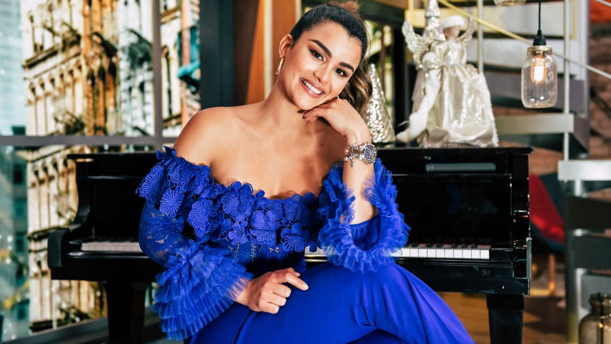 <b>AMOR: </b>"En materia del amor, sí termino este año 'conociendo' a alguien. No voy a decir más... Solo que me siento contenta".
<br>