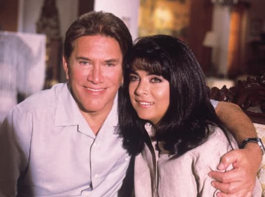 Desde muy joven, el actor había querido trabajar en una telenovela mexicana y fue en el año 2000 cuando consiguió hacerlo.