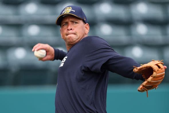 <h3 class="cms-H3-H3">9.- Educación</h3>
<br>Además de su trabajo como comentarista deportivo y empresario, ahora su "pasión" es la educación. 
<br>"Tuve la oportunidad de ser profesor adjunto en una clase de Stanford Business School", indicó. Se trató de un curso de gestión de la reputación.