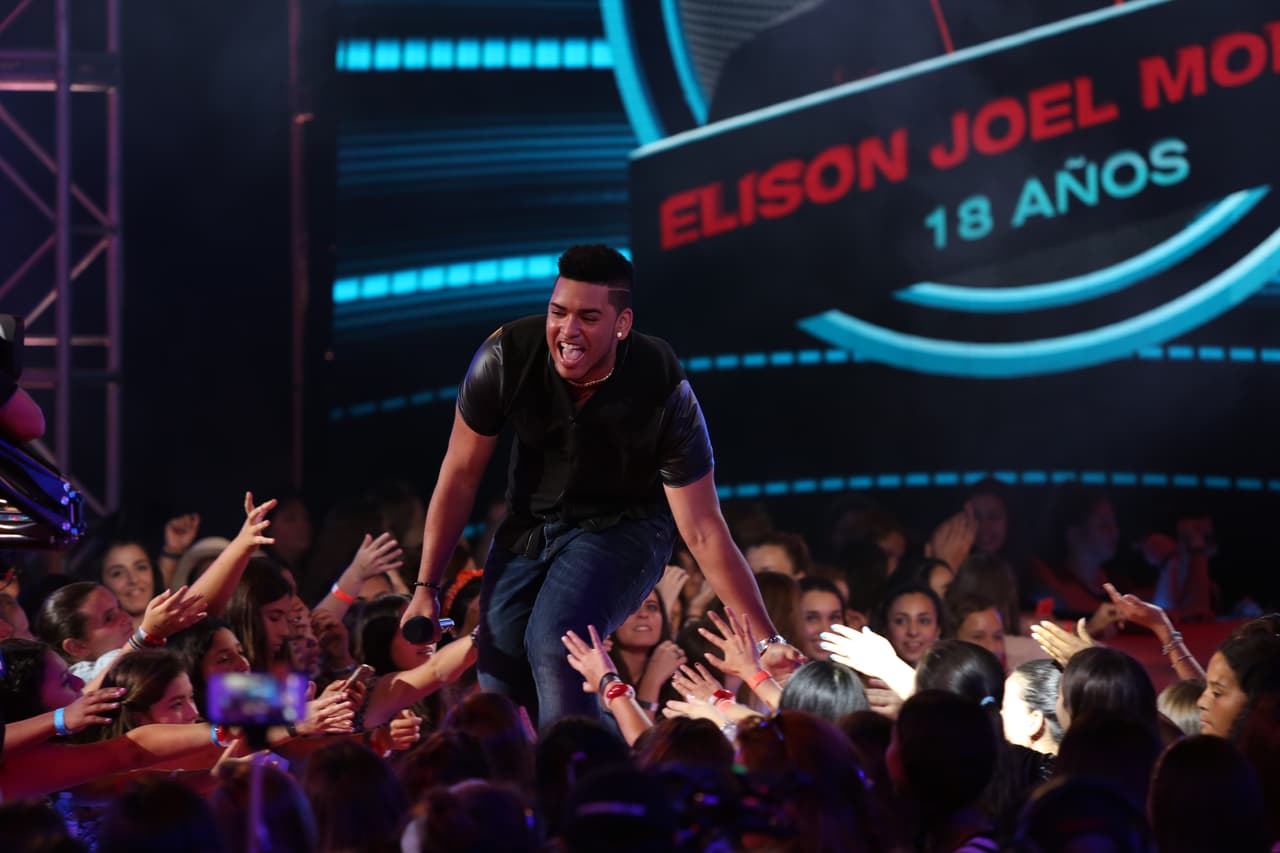 El que haya estado preso no fue obstáculo para Elison Joel. Este dominicano sabe lo que es caer y seguir adelante.