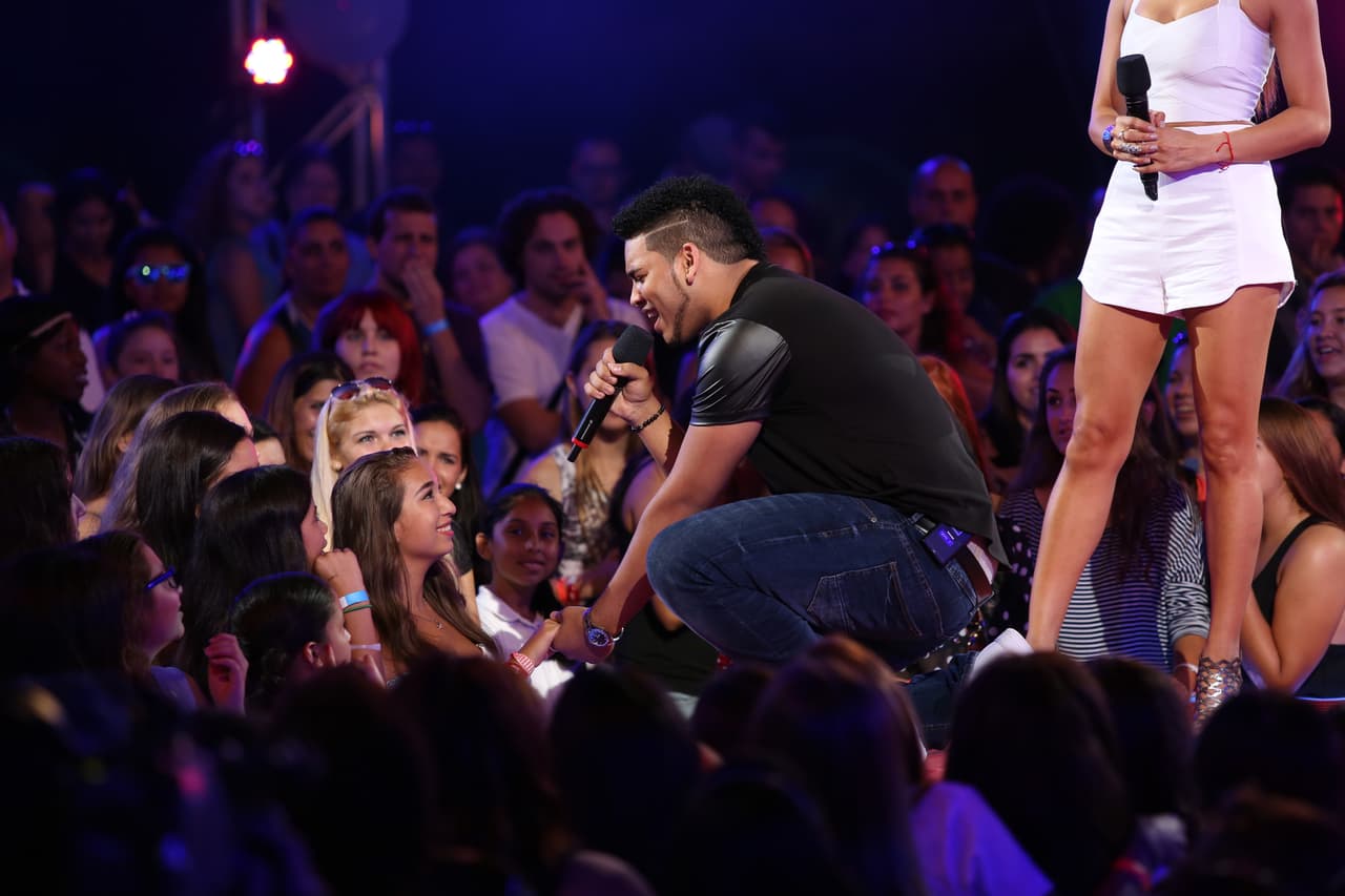 El que haya estado preso no fue obstáculo para Elison Joel. Este dominicano sabe lo que es caer y seguir adelante.