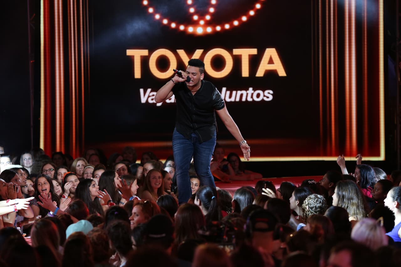 El que haya estado preso no fue obstáculo para Elison Joel. Este dominicano sabe lo que es caer y seguir adelante.