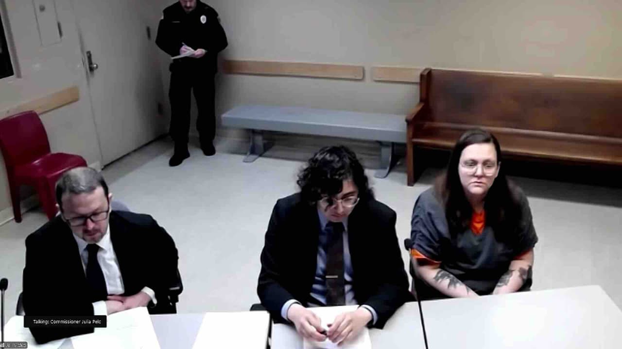 Pareja de California enfrenta cargos por muerte de menor en Washington