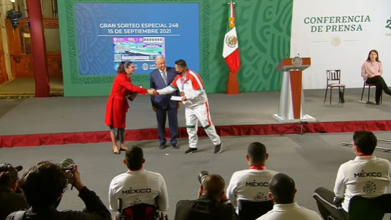 Entrega Gobierno de México 110 mdp para atletas de Tokyo 2020