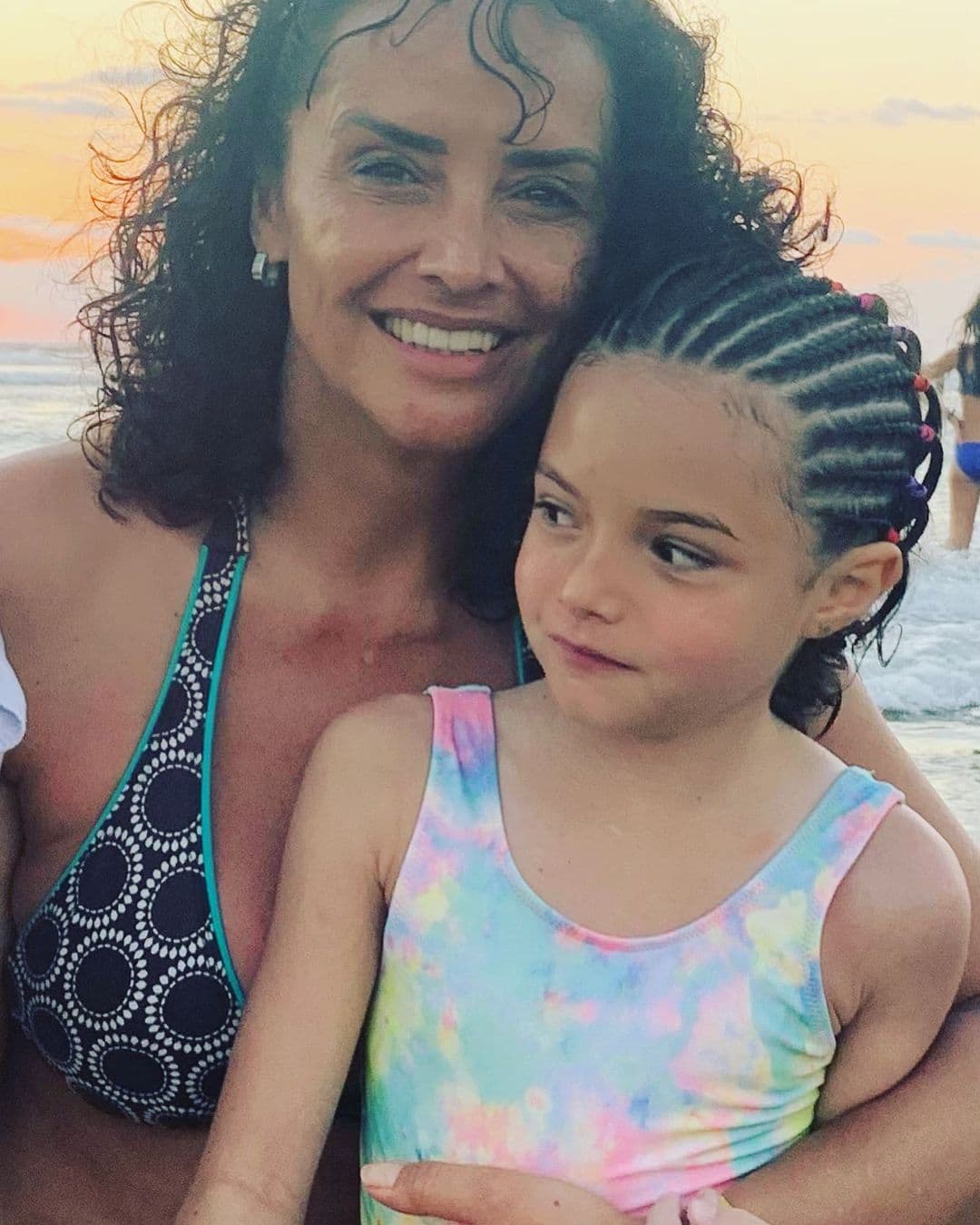 Lucianna cursa el segundo grado de primaria y comentó que su materia favorita es el idioma francés, pues le encanta el país de Francia.