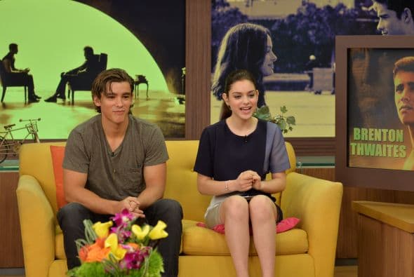 Después de la diversión llegó el momento de que Brenton y Odeya Rush nos contaran más detalles de la historia.