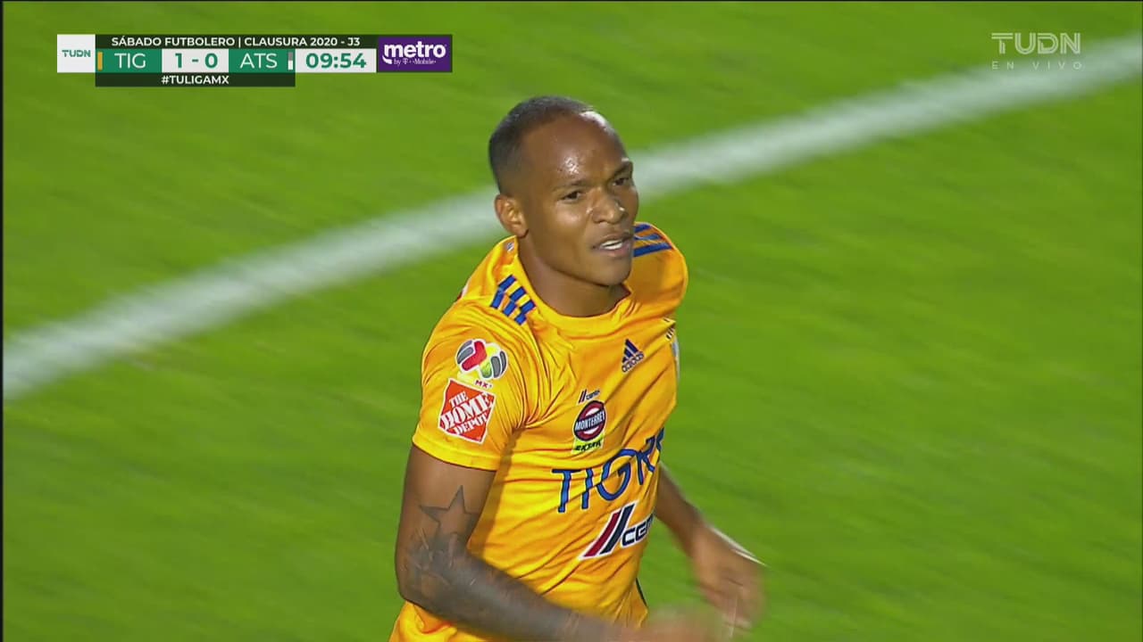 ¡Definición de billarista! Quiñones rompe la sequía de Tigres