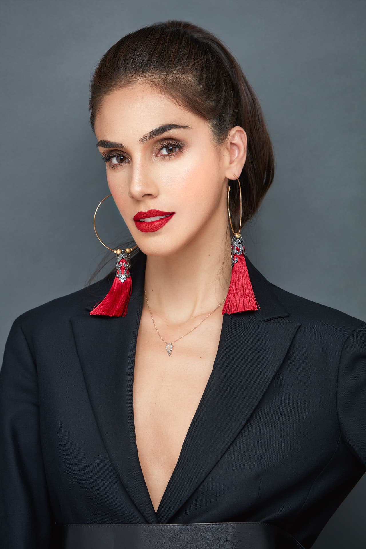 Sandra Echeverría nació en la Ciudad de México en el año 1984.