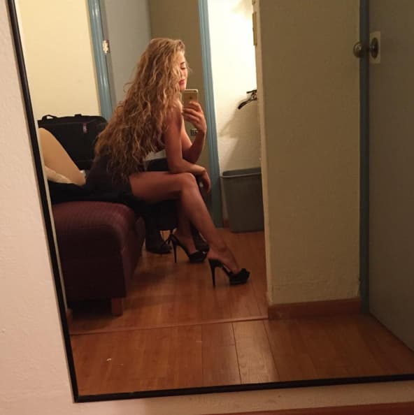 No te pierdas a Candela Márquez en "Un camino hacia el destino" por Univision.