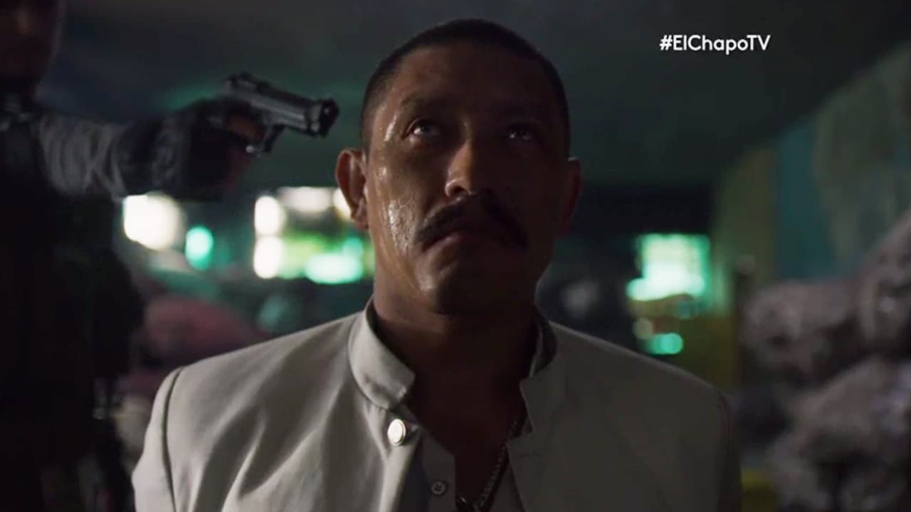 Nazario, interpretado por Nelson Camayo, es el líder de Los Caballeros Templarios en la serie. Este narcotraficante sabe sacarle provecho a la religión para mantener a los integrantes de su organización criminal fieles a él.