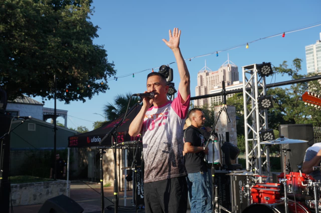 Ram Herrera, Los Banger Broz and Jorge Alejandro took the stage inside La Villita.