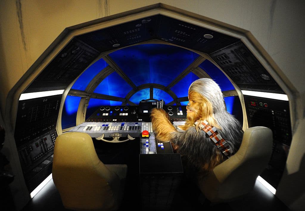 El 29 de junio habrá una misa en su memoria para los amigos y familia. Pero como era muy querido por sus seguidores, a principios de diciembre habrá otra en Los Ángeles para que los fanáticos se despidan.