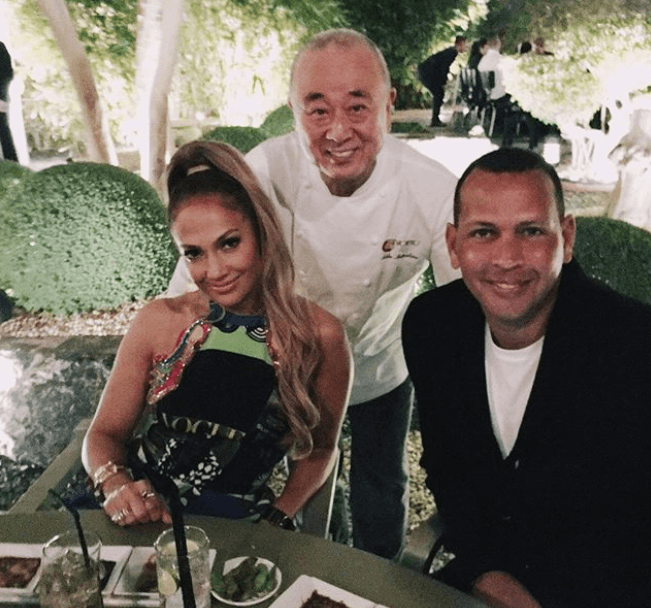 Alex Rodríguez acompañó a la ‘Diva del Bronx’ al lujoso restaurante Nobu, del chef Nobu Matsuhisa.
