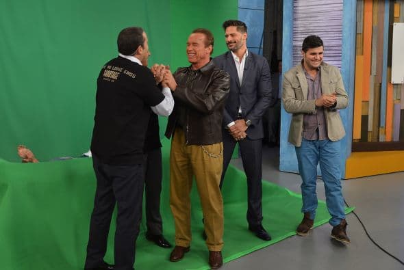 Arnold Schwarzenegger y Joe Manganiello en Despierta
