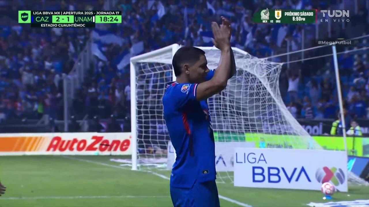 ¡Doblete del Toro Fernández y Cruz Azul le da la vuelta!