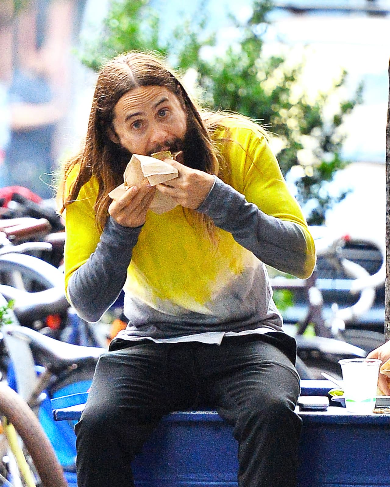 Sólo hay que ver al actor Jared Leto muy concentrado en darle una mordida a su taco para saber que es una de sus comidas preferidas.