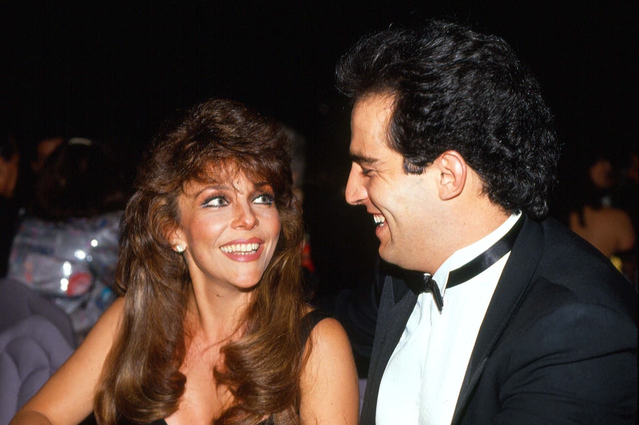 En 1990 estelarizó con 
<b><a href="https://www.univision.com/temas/veronica-castro" target="_blank">Verónica Castro</a></b> 'Mi pequeña soledad', sin imaginar que a raíz de esa producción comenzarían una relación sentimental.