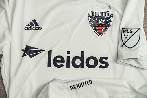 El D.C. United tendrá una camiseta alternativa casi totalmente blanca en la temporada que comienza. (D.C. United)