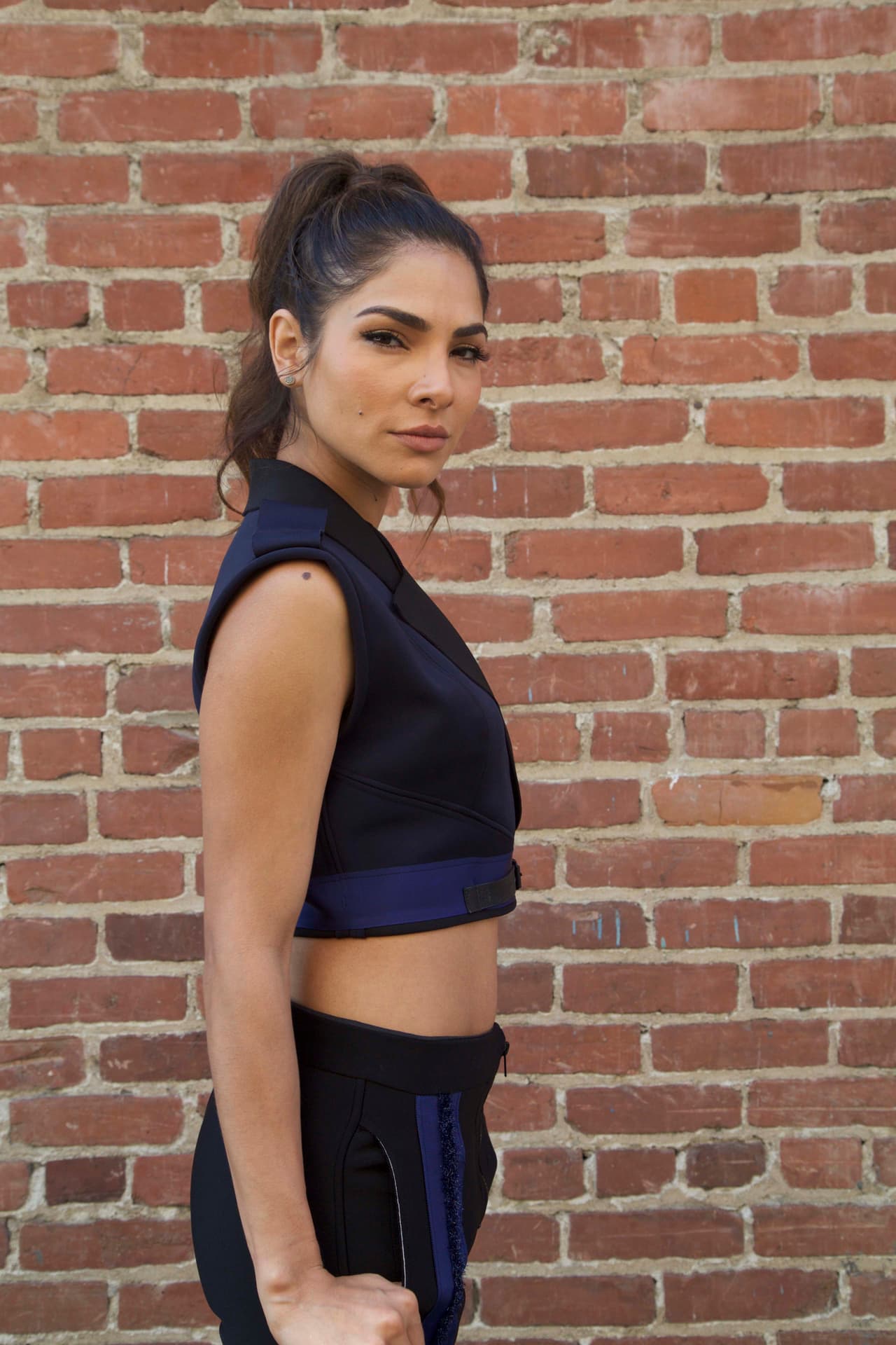 Alejandra Espinoza sabe cómo conquistar al público con cada uno de los atuendos que presenta noche a noche en La Reina de la Canción. Aquí te presentamos algunos de los más memorables.