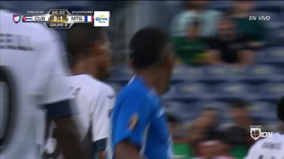 Tiro desviado de Stephane Abaul