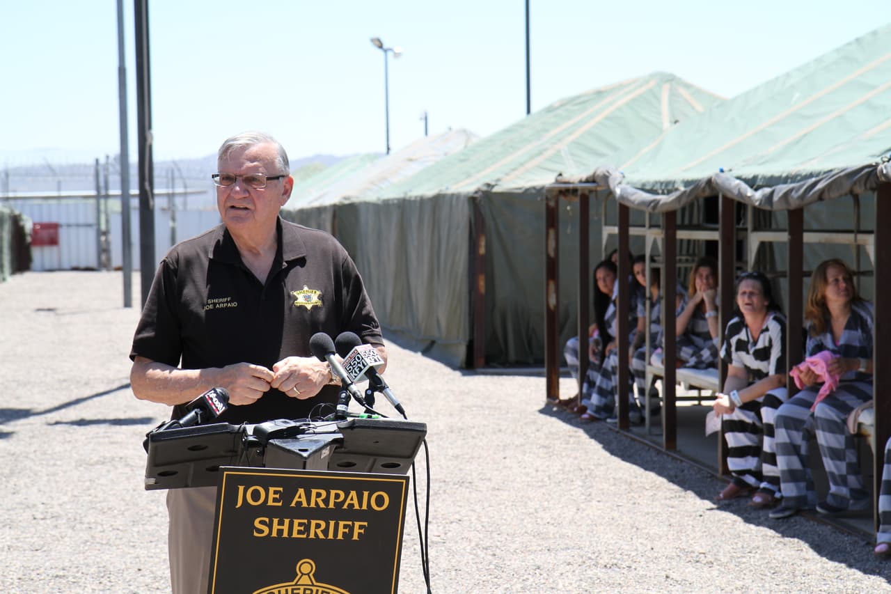 Baja el telón la polémica cárcel donde los presos tenían que vestir ropa interior rosada