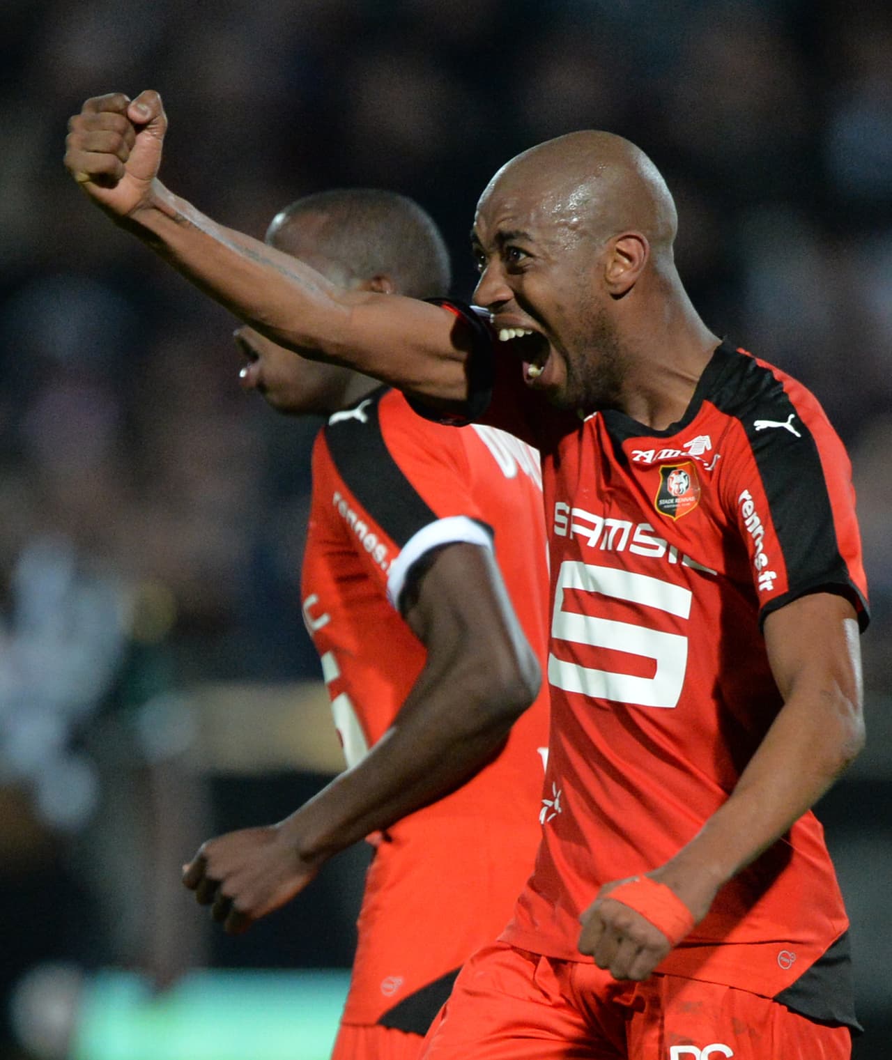 El Stade Rennais le pega 2-0 al Angers y acentúa su mal momento en la Ligue 1