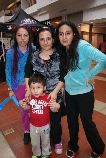 Miles se dieron cita a la octava edición de la Feria Para Aprender, en donde la comunidad hispana recibió información sobre educación en todos los niveles.