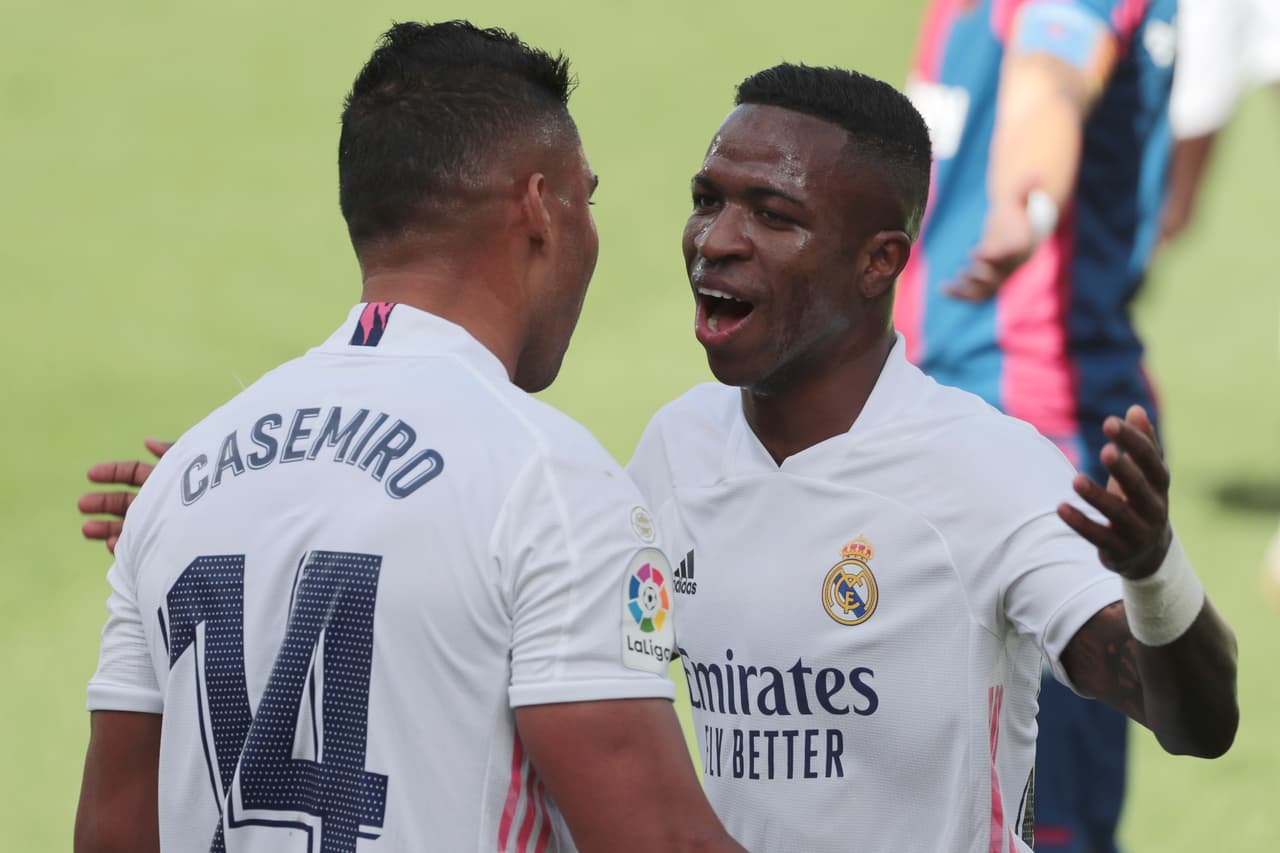 Benzema marca en la última oportunidad y minuto del partido para poner el marcador 2-0. Vinicius Jr. Fue el autor del primer tanto para el Real Madrid y así vencen al Levante a domicilio