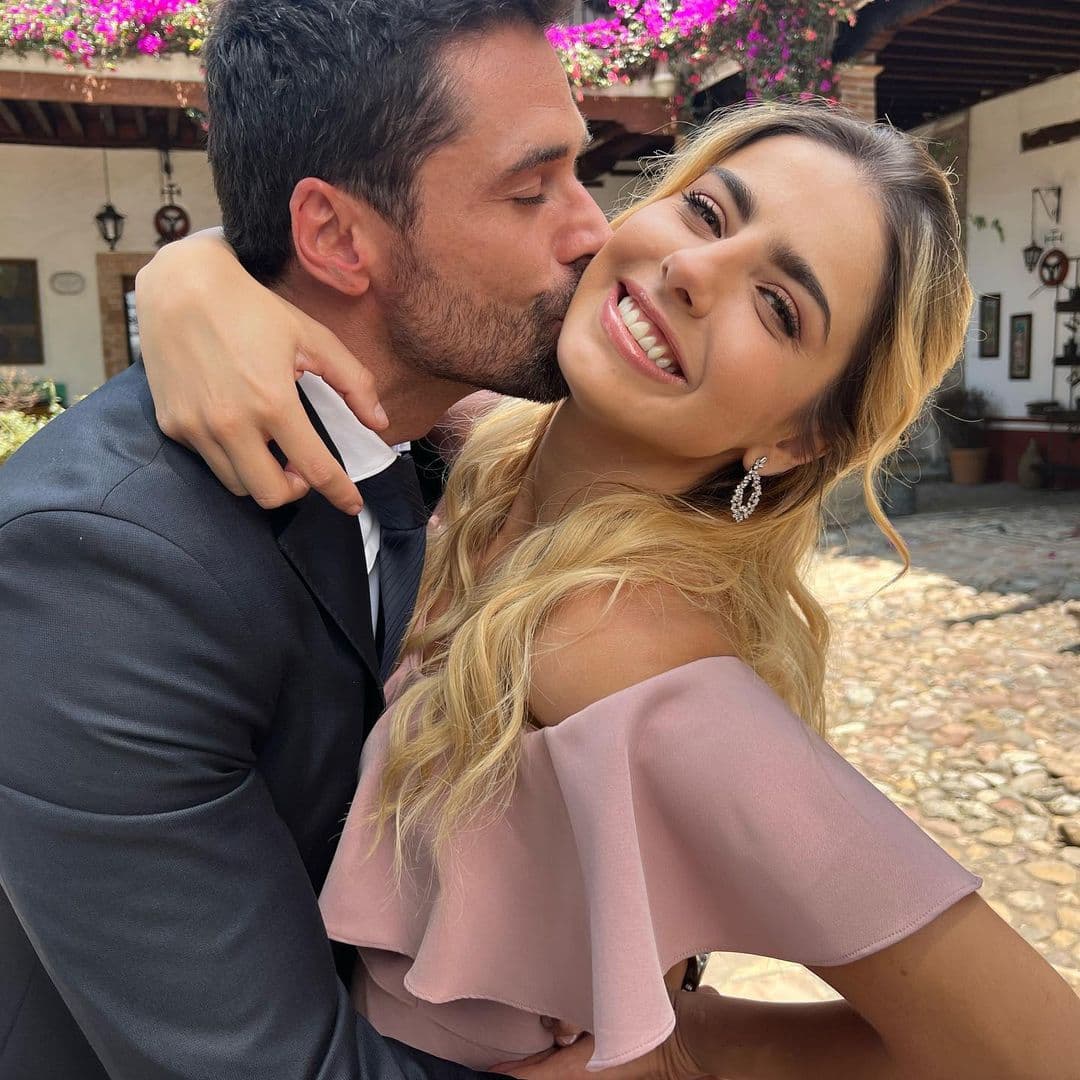 “Con mi hijo también, con el hijo de Michelle, estamos construyendo una relación madura, ella me viene a enseñar muchas cosas y yo a ella”, contó al programa Hoy.
<br>